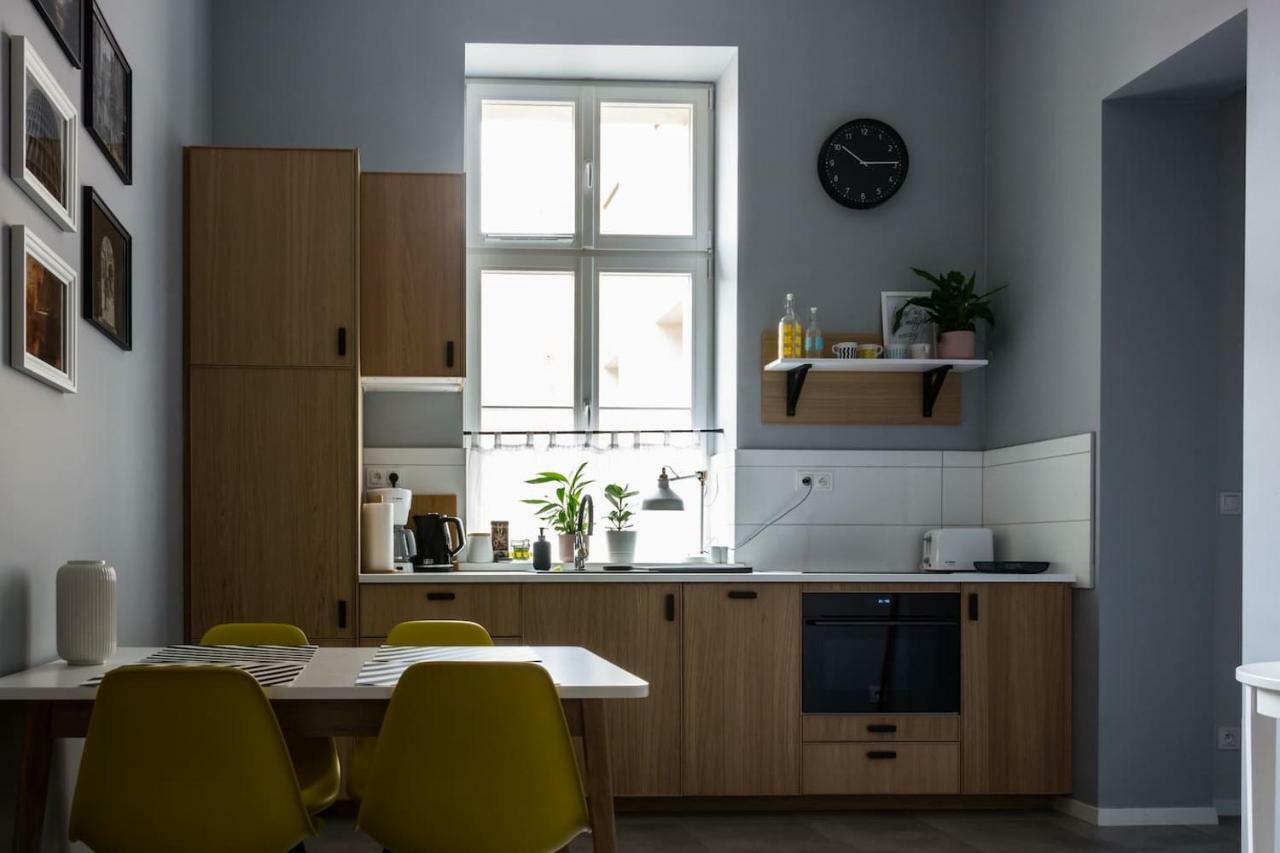 Apartament Jana Matejki Poznań Exteriör bild